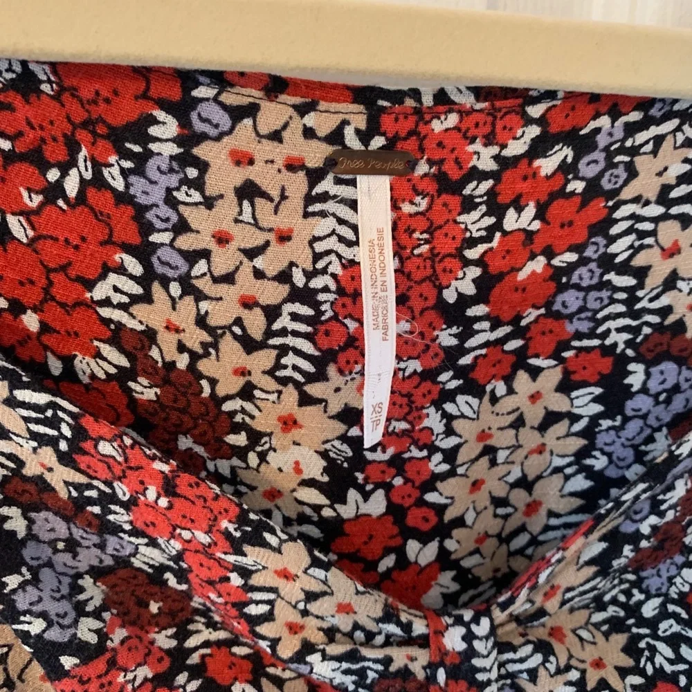 Free people miss right floral print keyhole top - Picture 7 of 14